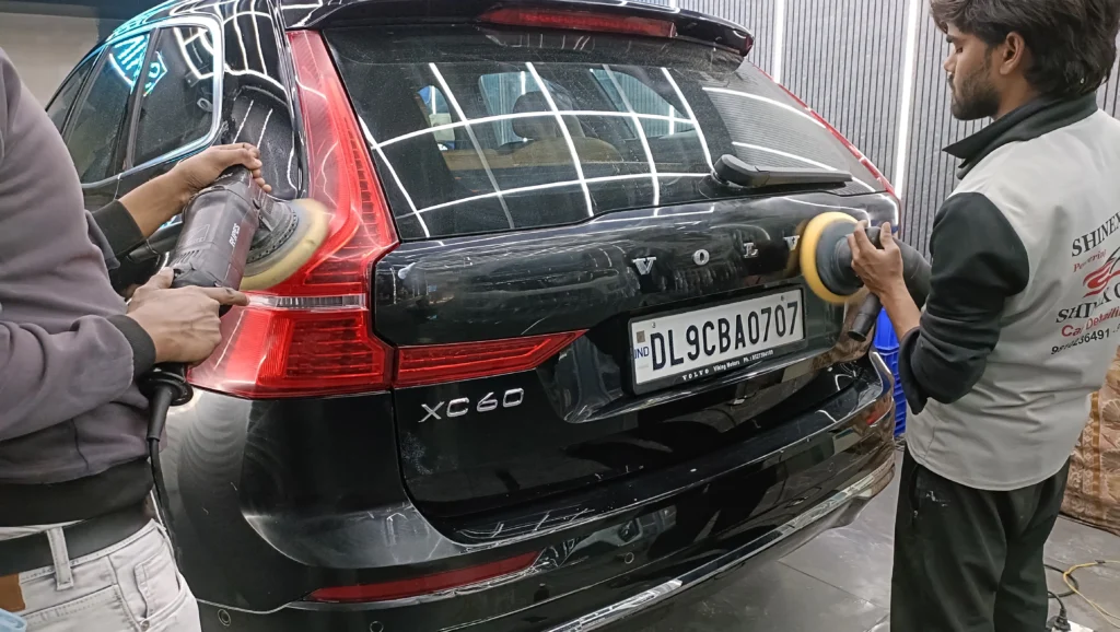 rubbing and polishing in Delhi NCR at shinex car spa